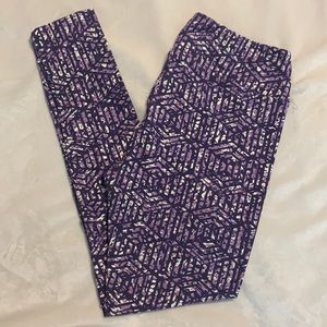 Lularoe purple leggings